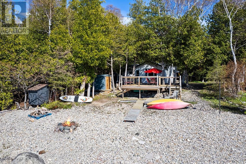 917 Bruce 13 Road Road, Saugeen Indian Reserve No. 29, ON, N0H 2L0