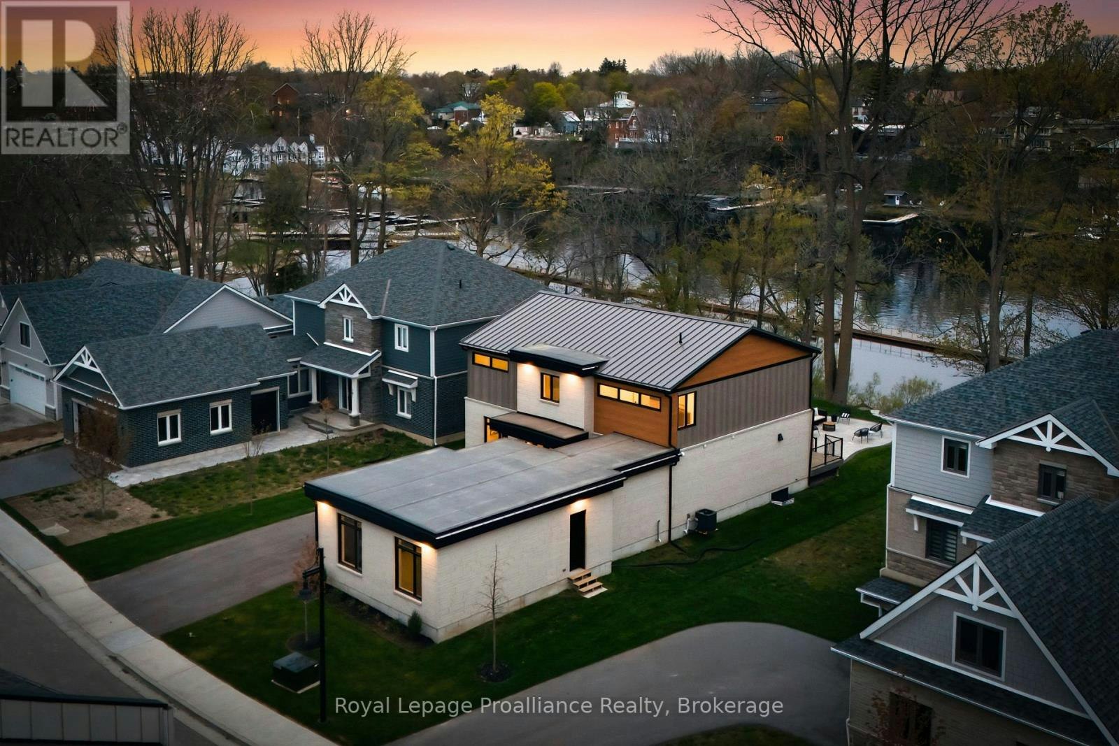 107 Villeneuve Drive, Prince Edward County, ON, K0K 2T0