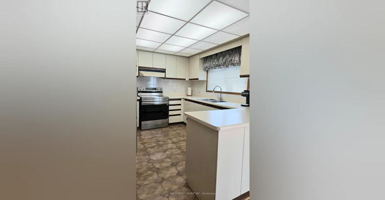 9 Crooked Stick Road, Vaughan, ON, L4K 1P4 - 5