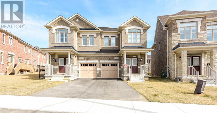 38 Silver Meadow Gdns Gardens N, Hamilton, ON, L8B 1Z4