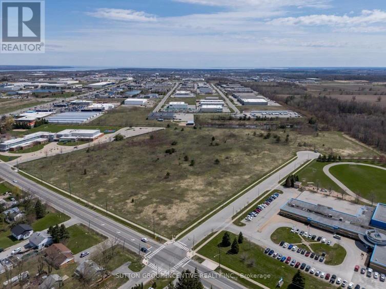 740 Essa Road, Barrie, ON, L4N 9E9 - 6