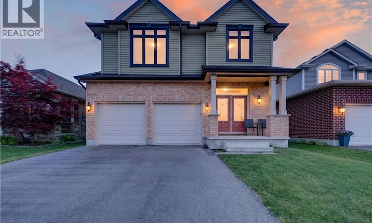32 Ashberry Place