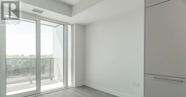 402-1 Fairview Road E, Mississauga, ON, L5A 0B4 - 8