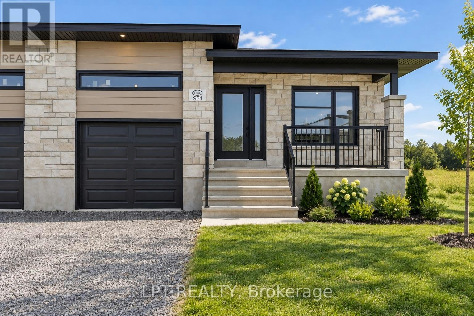 967 Katia Street, Limoges, ON, K0A 2M0