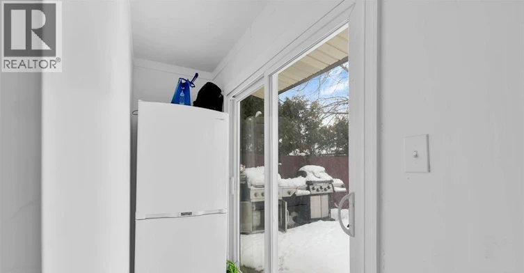 3484 Peter Street, Windsor, ON, N9C 1J3 - 18