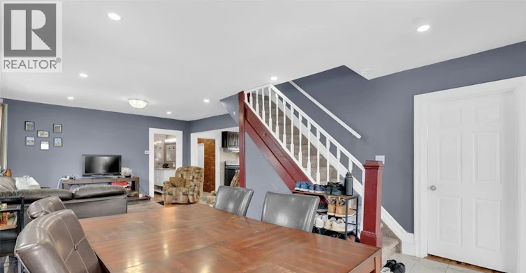3484 Peter Street, Windsor, ON, N9C 1J3 - 12