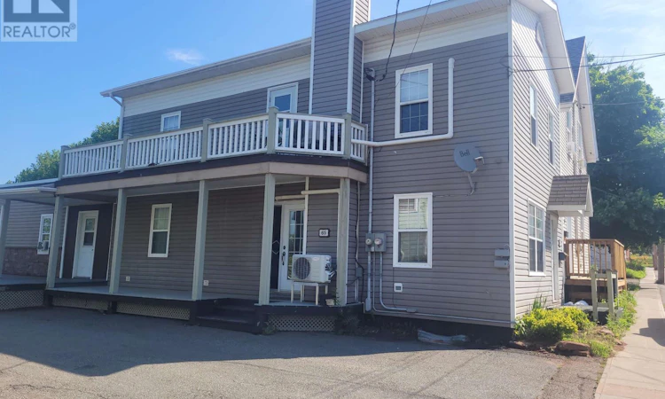 65 Douglas Street