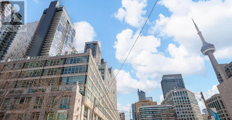 G09-350 Wellington Street W, Toronto, ON, M5V 3W9