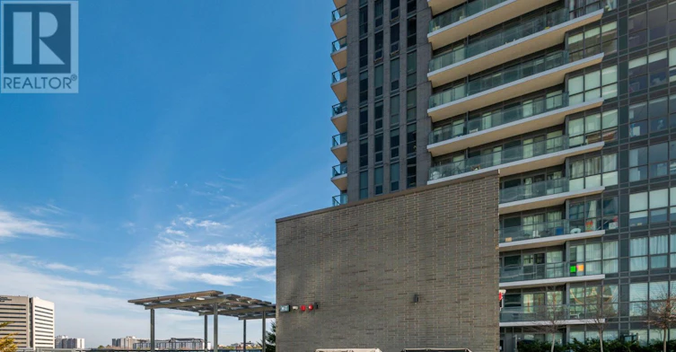 2111-2 Sonic Way, Toronto, ON, M3C 0P2 - 39