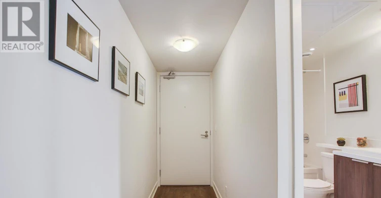 2111-2 Sonic Way, Toronto, ON, M3C 0P2 - 3