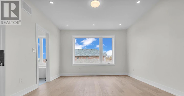 138 Bowie Avenue, Toronto, ON, M6E 2R2 - 13
