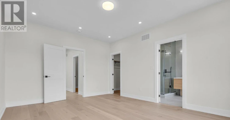 138 Bowie Avenue, Toronto, ON, M6E 2R2 - 14