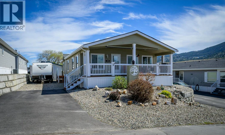 14-768 E Shuswap Road