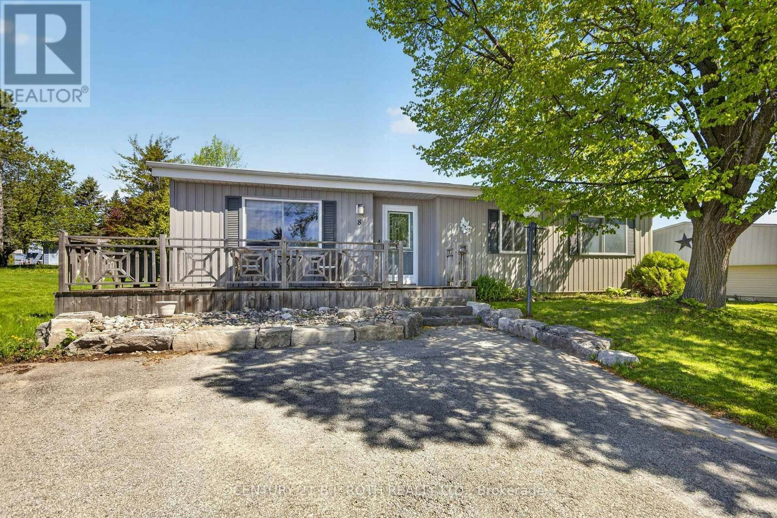 8 Belle Isle Arm, Innisfil, ON, L9S 1N7