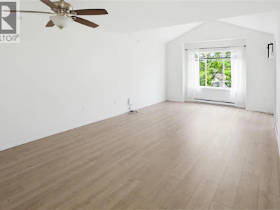 409-120 Vernon Avenue - 5
