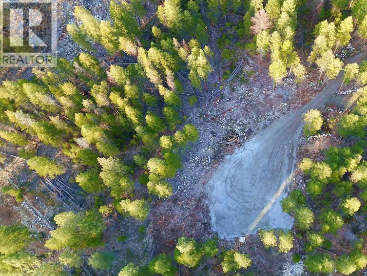 55 Beacon Road, Beaverdell, BC, V0H 1A0 - 2