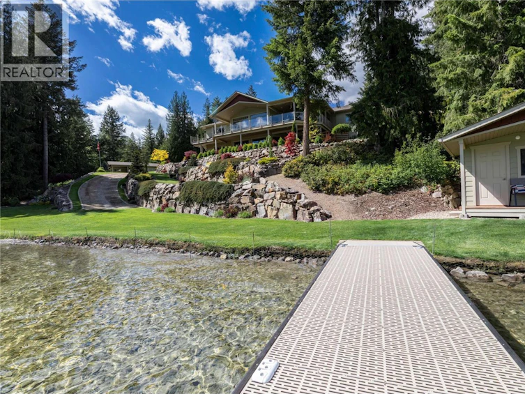 3898 Parri Road, Sorrento, BC, V0E 2W0 - 78