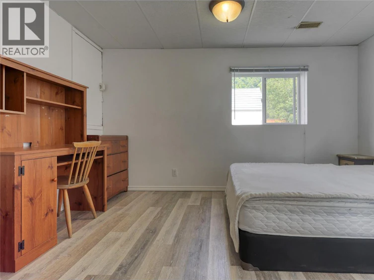 1204 Front Street, Nelson, BC, V1L 4C4 - 20