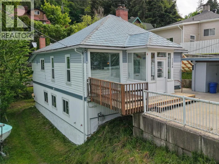 1204 Front Street, Nelson, BC, V1L 4C4