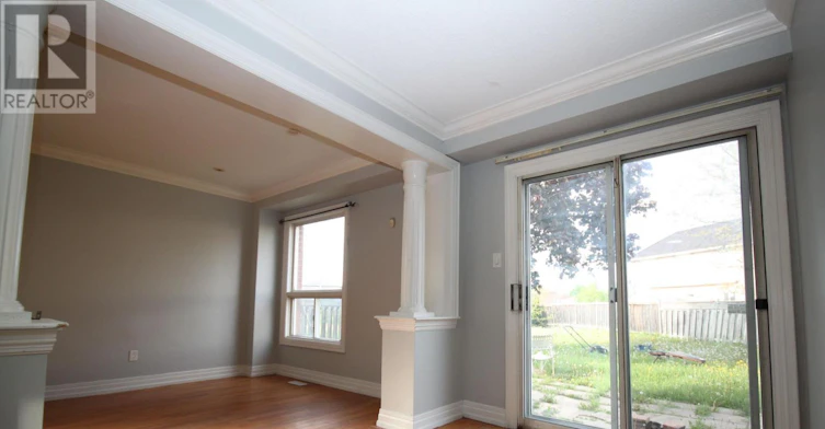 11 Saddlecreek Court, Brampton, ON, L6Y 4V6 - 4