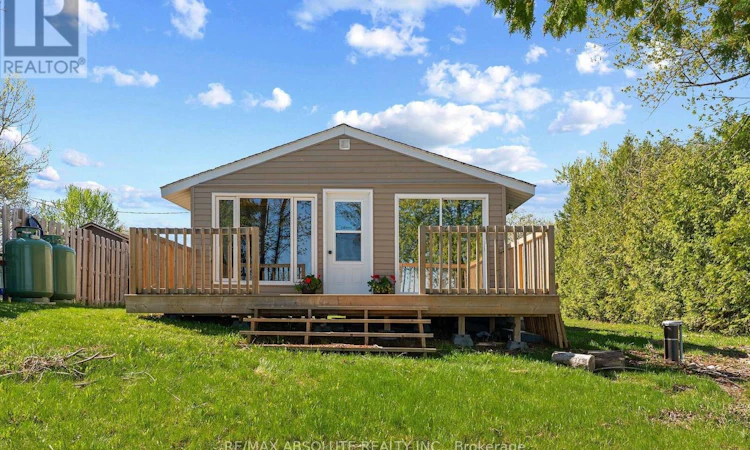 33 B Oakdale Lane