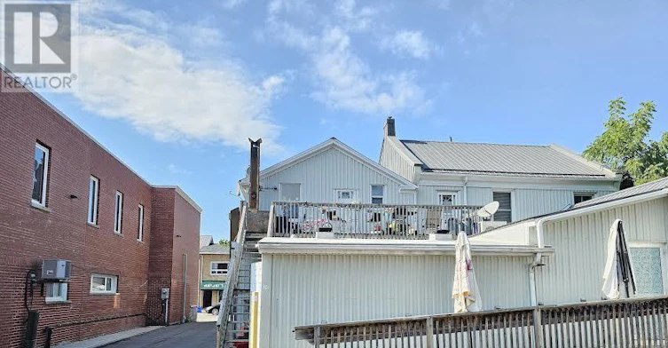 2-27 King Avenue E, Clarington, ON, L1B 1H3