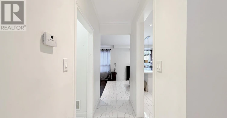 110 Annina Crescent, Markham, ON, L3R 4S5 - 3