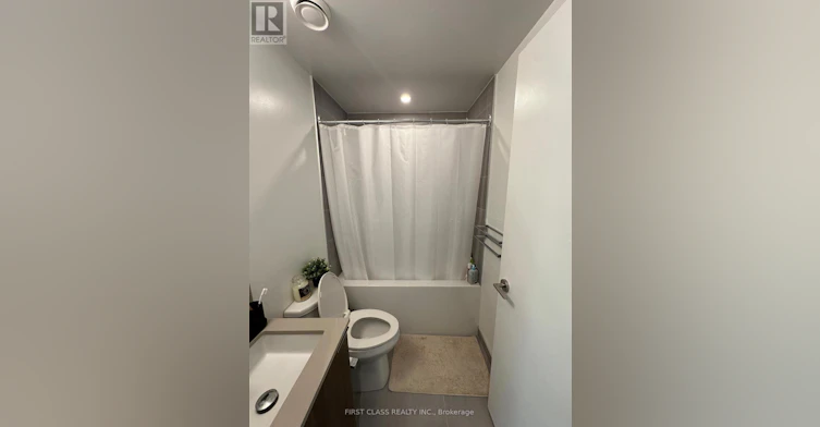 911-1000 Portage Parkway, Vaughan, ON, L4K 4R6 - 14