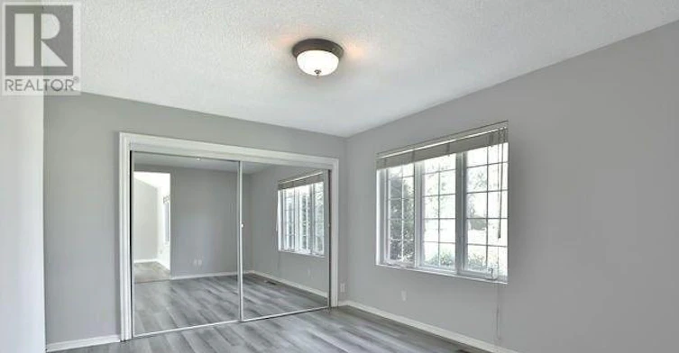 48 Birkbank Drive, Oakville, ON, L6J 4Y9 - 3