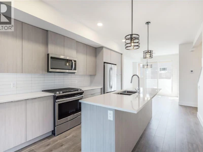 43-720 Valley Road - 3
