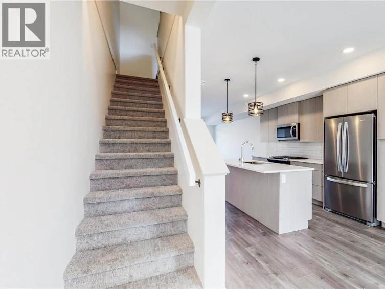 43-720 Valley Road, Kelowna, BC, V1V 0E1 - 8
