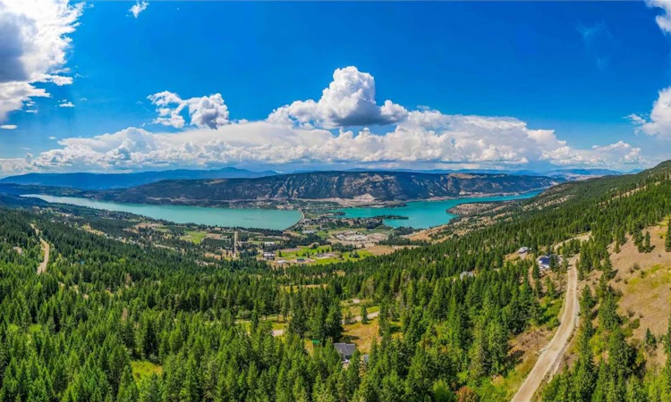 6051 Oyama Lake Road