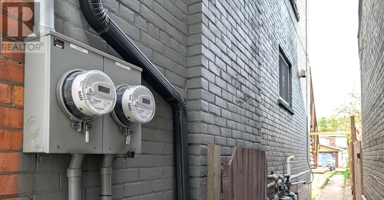 UPPER LEVEL-106 West Avenue N, Hamilton, ON, L8L 5C3 - 22