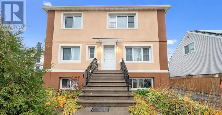 3-131 Dagmar Avenue, Ottawa, ON, K1L 5T3