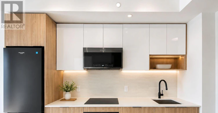 2503-5 Defries Street, Toronto, ON, M5A 0W7 - 3