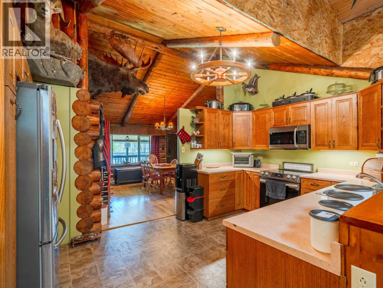 5134 Perkins Road, Forest Grove, BC, V0K 1G0 - 9