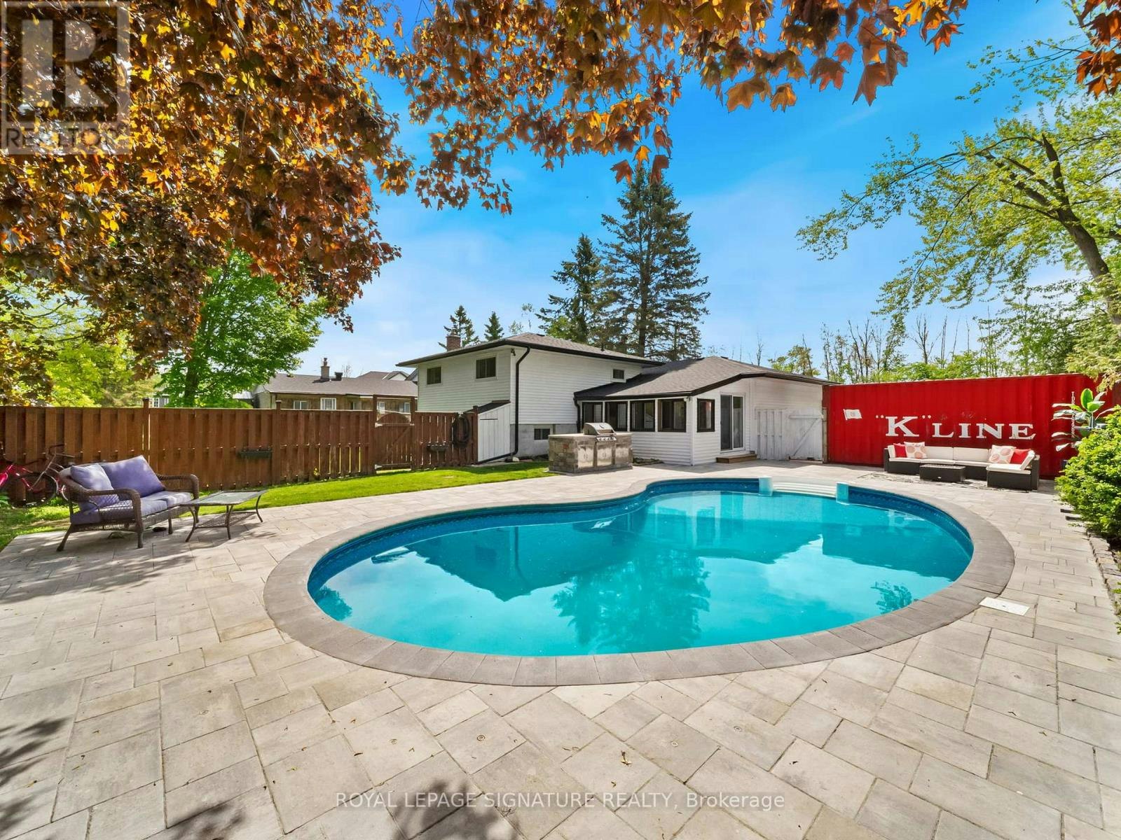 12 Easy Street, Georgina, ON, L0E 1N0