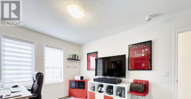 1 Frederick Pearson Street, East Gwillimbury, ON, L0G 1R0 - 35