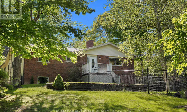 802 Beach Lane