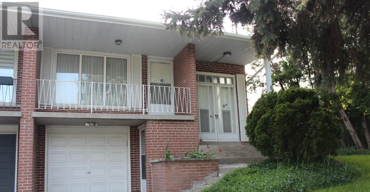 LOWER-100 Fenelon Drive, Toronto, ON, M3A 3K6