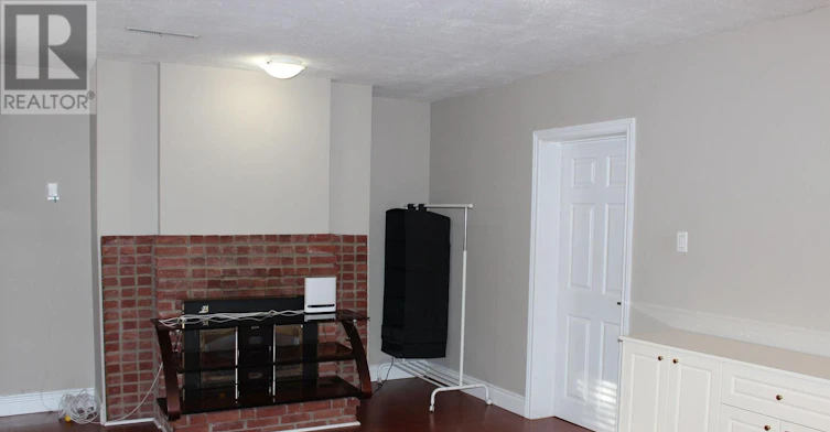 LOWER-100 Fenelon Drive, Toronto, ON, M3A 3K6 - 9