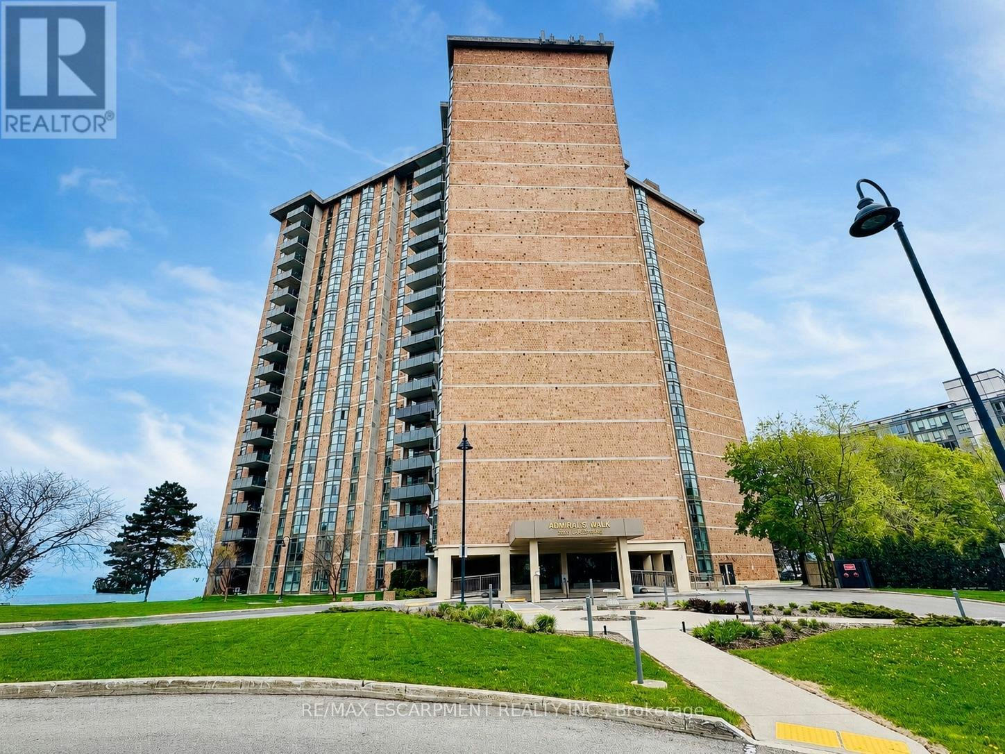 602-5250 Lakeshore Road, Burlington, ON, L7L 5L2