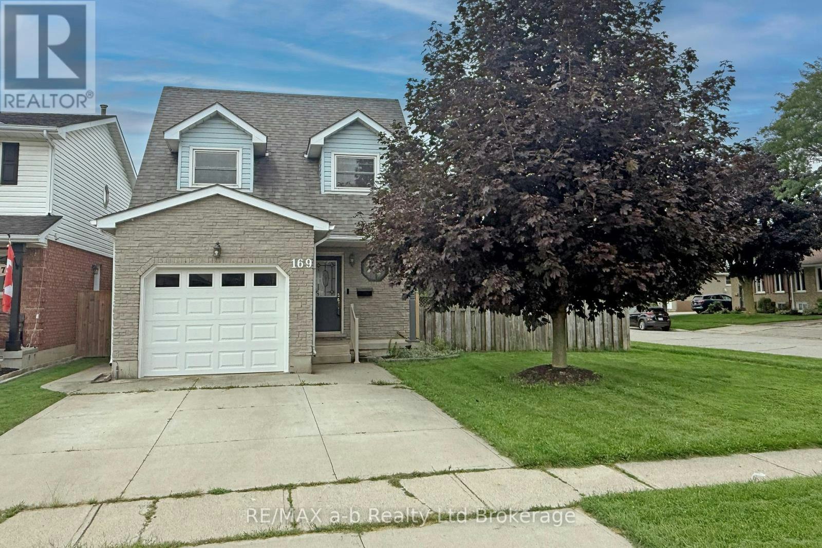 169 Diefenbaker Drive, Woodstock, ON, N4S 8V7