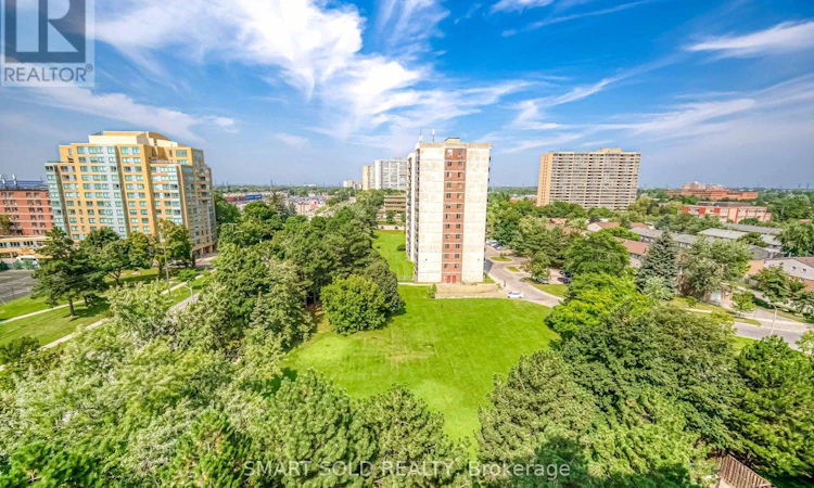 1009-10 Stonehill Court