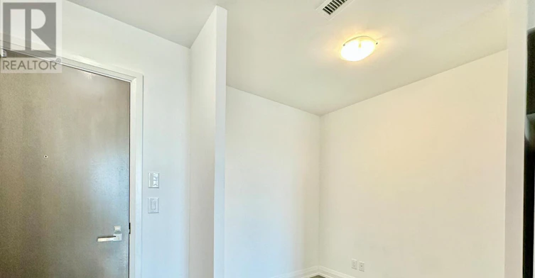 2833-7161 Yonge Street, Vaughan, ON, L3T 0C8 - 5