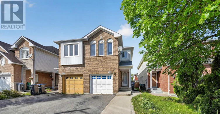 271 Pressed Brick Drive, Brampton, ON, L6V 4L2 - 2