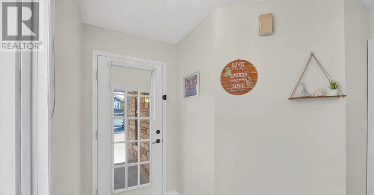 271 Pressed Brick Drive, Brampton, ON, L6V 4L2 - 3