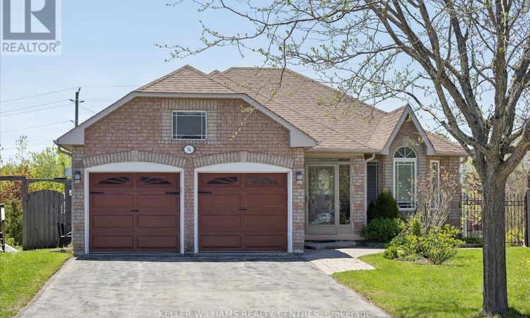 76 Kerfoot Crescent