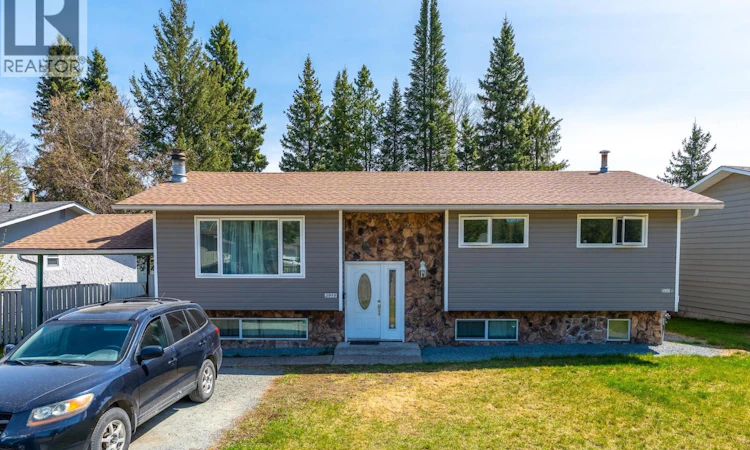 2919 Mcgill Crescent