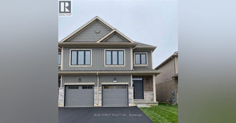 100 Middleton Street, Kintore, ON, N0M 2M0